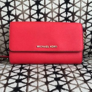 💝✨ SUNDAY FUNDAY SALE ✨💝 Michael Kors Crossbody